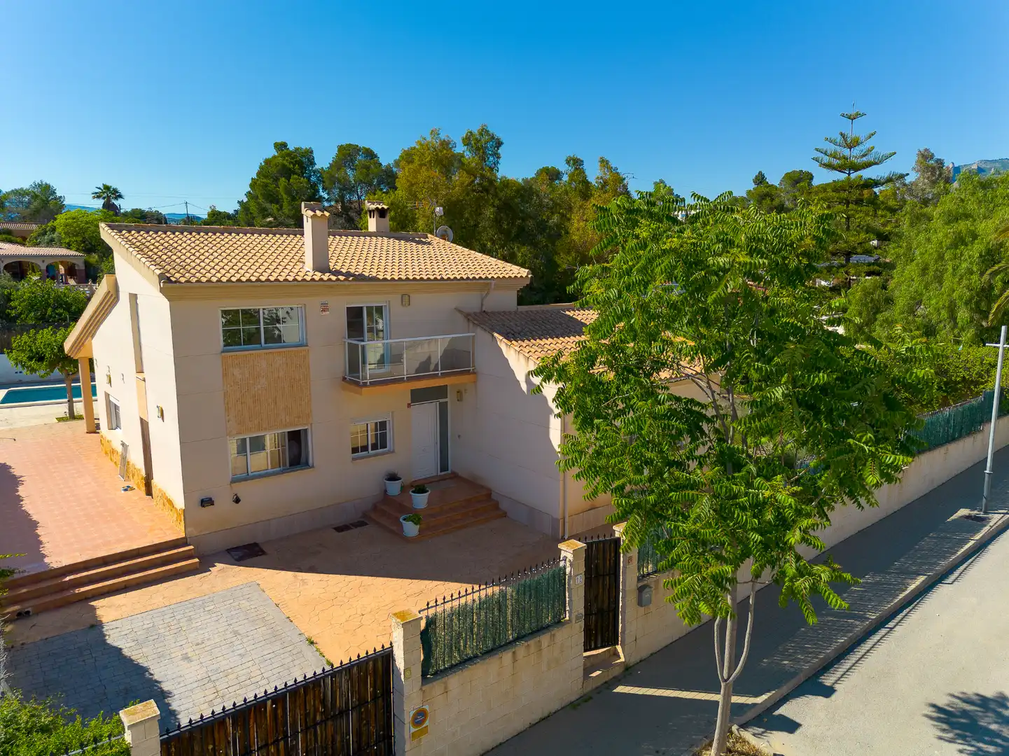 Chalet con piscina en venta en Calle Llibertat 12, imagen 4