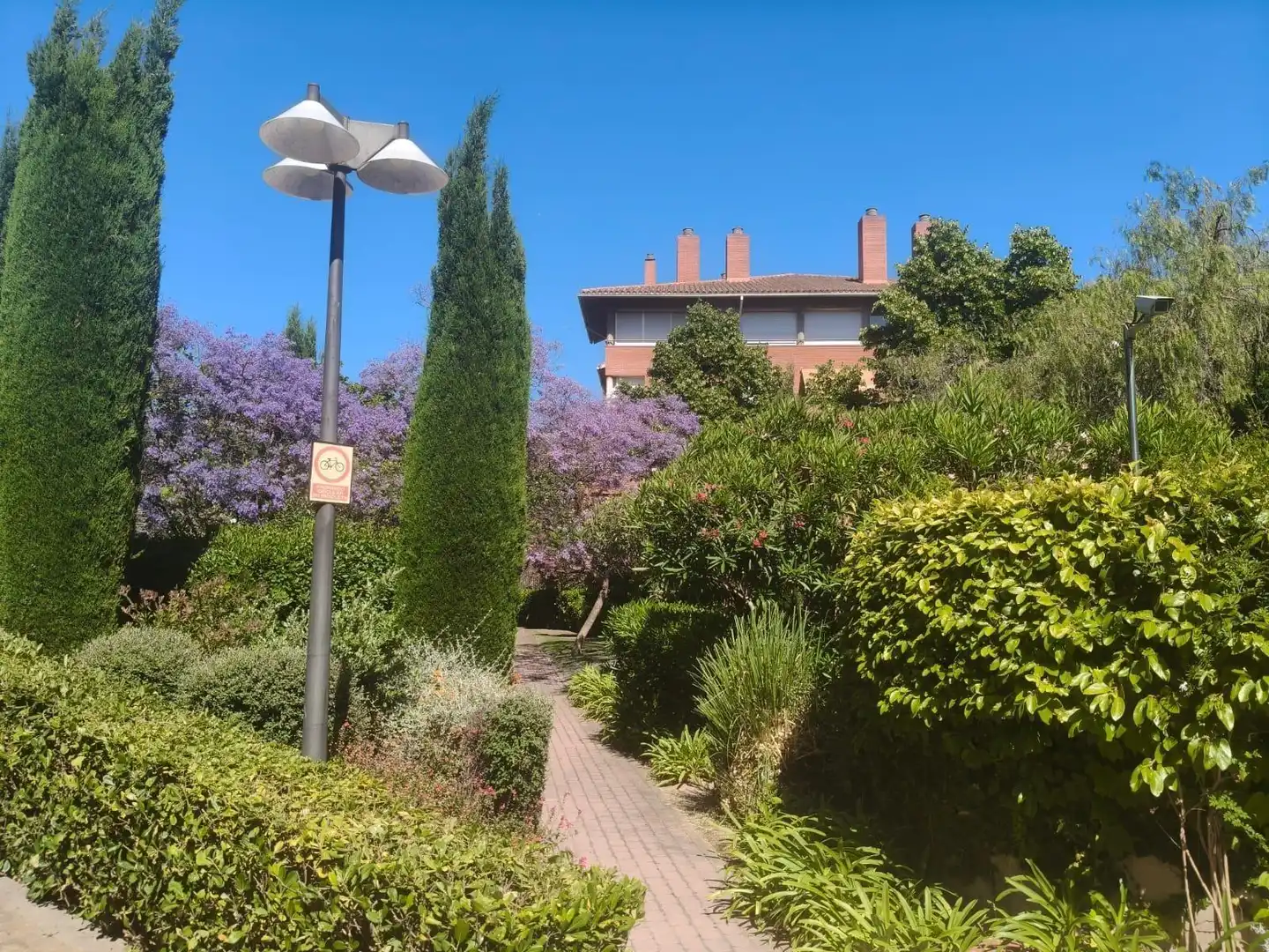 Vista exterior de Pis en venda en Barcelona amb Jardí privat i Parquet