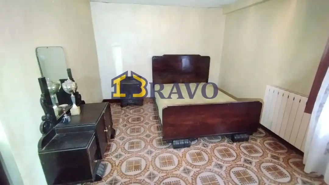 Habitación de Casa o chalet en venta en Merindad de Cuesta-Urria con Calefacción, Jardín privado y Amueblado