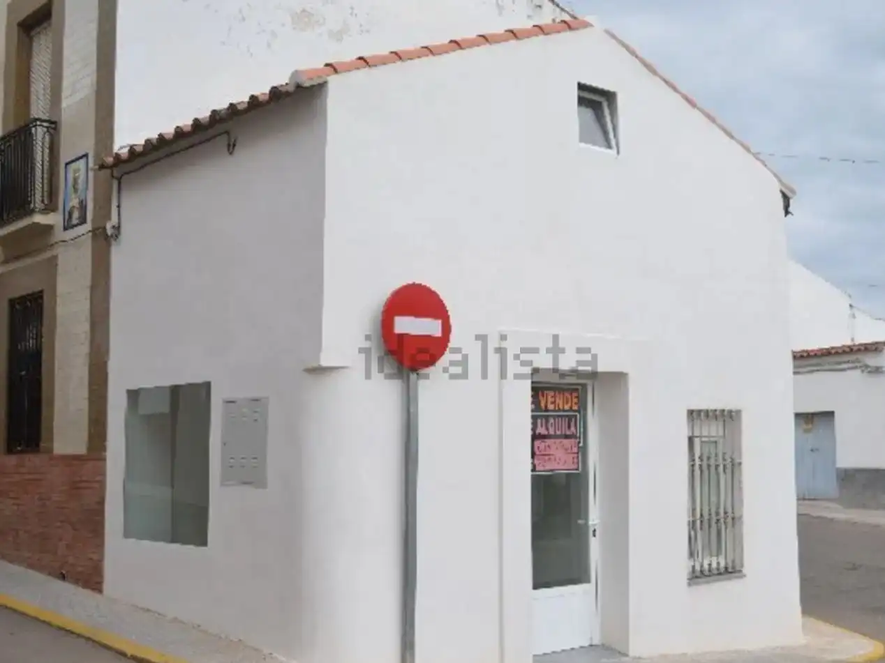 Vista exterior de Local en venda en Espiel amb Terrassa