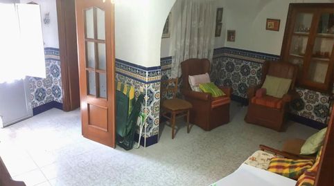 Foto 2 de Casa adosada en venta en Calle Juan Rovira Tarazona, 39, Valdefuentes, Cáceres