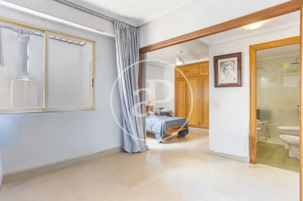 Dormitori de Pis en venda en Valencia amb Aire condicionat, Calefacció i Terrassa