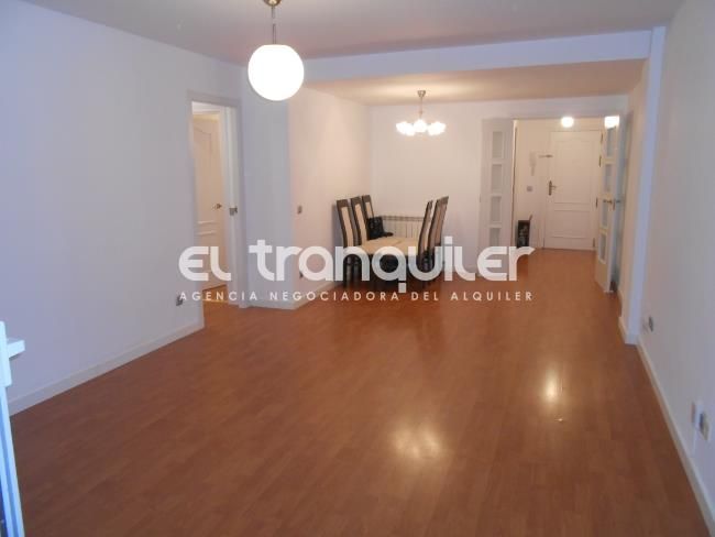 Living room of Flat to rent in Móstoles  with Terrace and Washing machine
