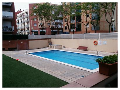 Piscina de Planta baixa en venda en Sant Andreu de la Barca amb Aire condicionat i Terrassa