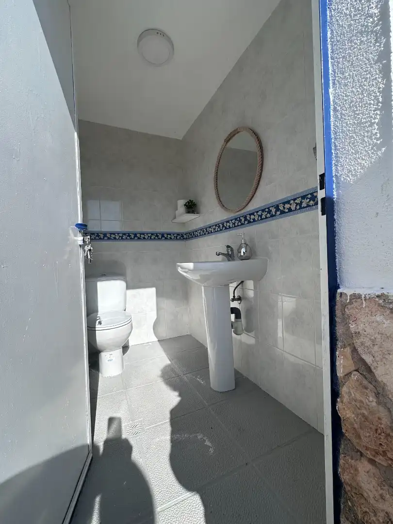 Baño de Casa o chalet en venta en Illana con Aire acondicionado, Calefacción y Jardín privado