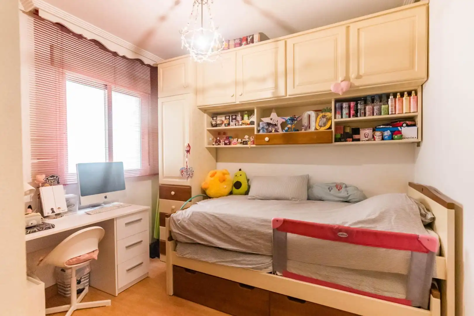 Habitación de Apartamento en venta en Murcia con Aire acondicionado, Terraza y Trastero