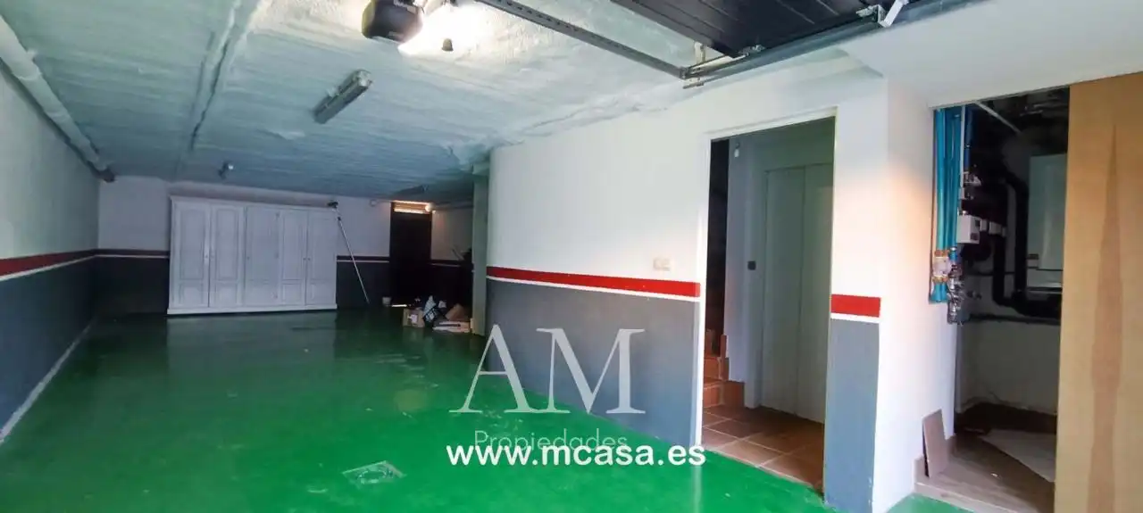 Casa o xalet en venda en Vigo  amb Calefacció, Jardí privat i Terrassa