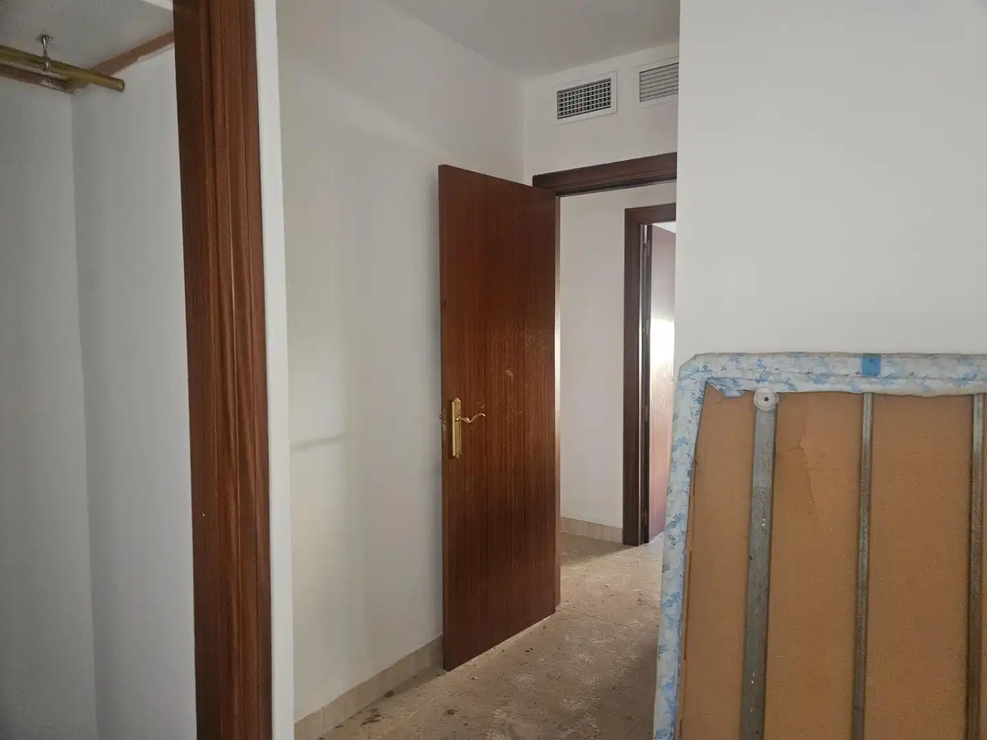 Piso en venta en Roquetas de Mar con Terraza