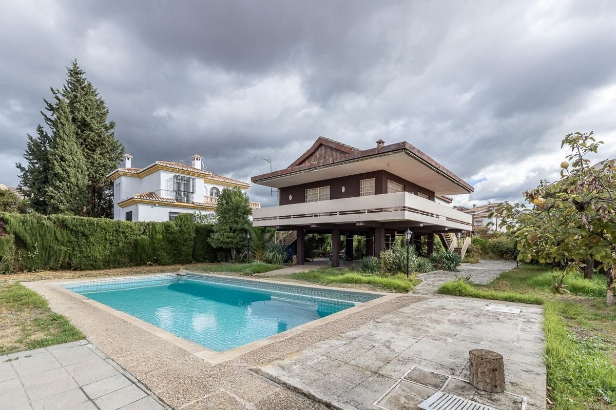Swimming pool of House or chalet for sale in Cájar  with Private garden, Terrace and Swimming Pool