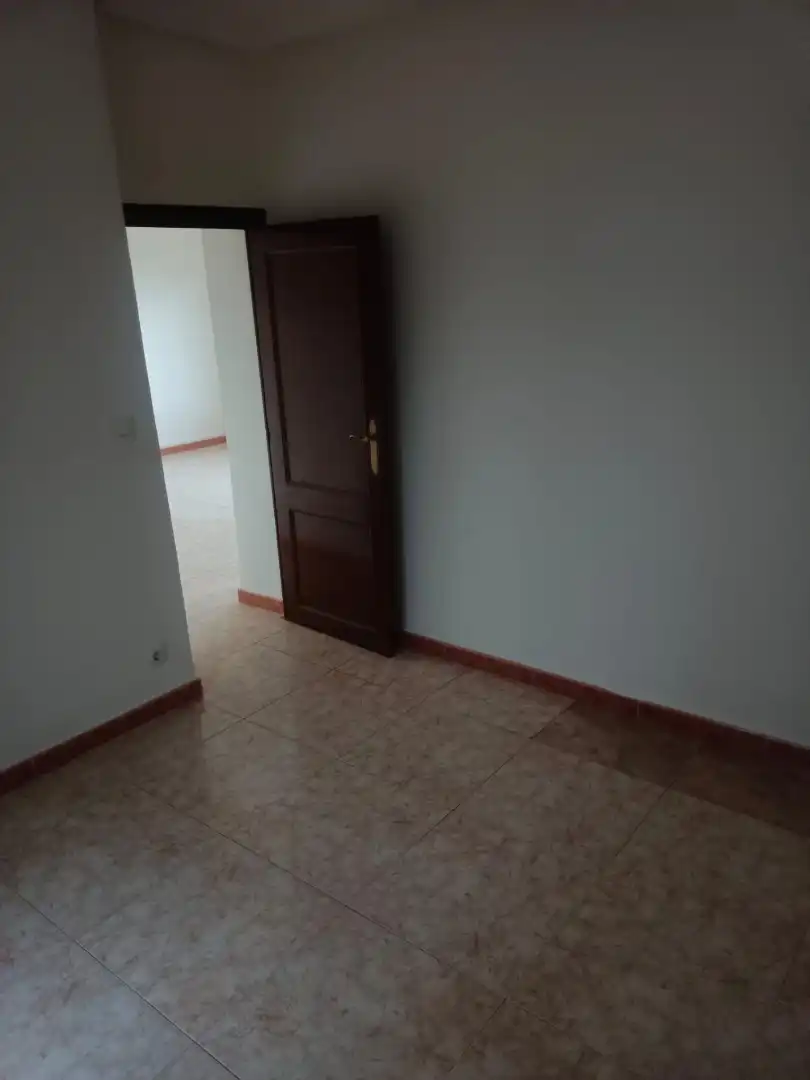 Flat for sale in Zaragoza  with Heating