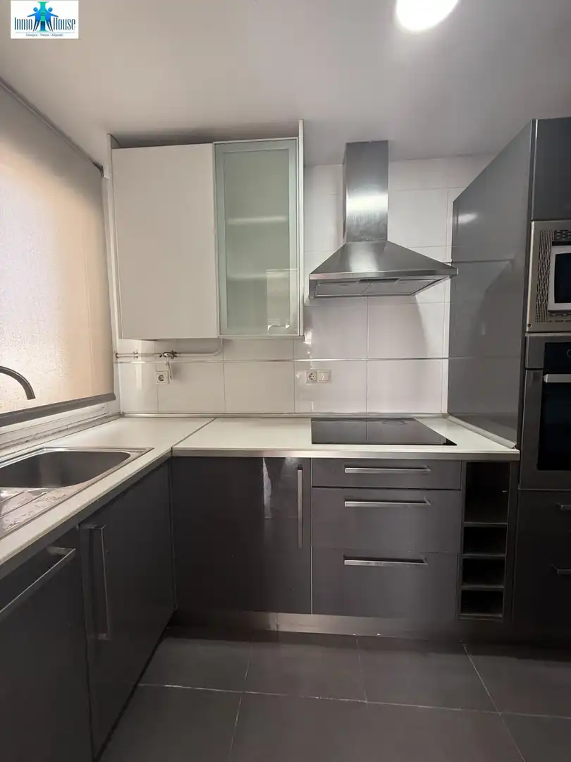 Cuina de Àtic en venda en Albacete amb Aire condicionat, Calefacció i Parquet