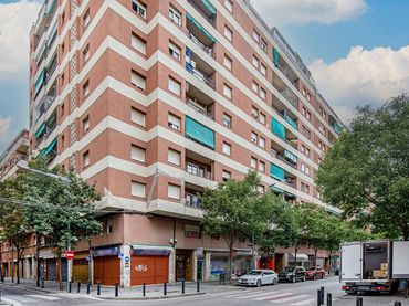 Pis amb ascensor en venda a Carrer de Francesc Macià