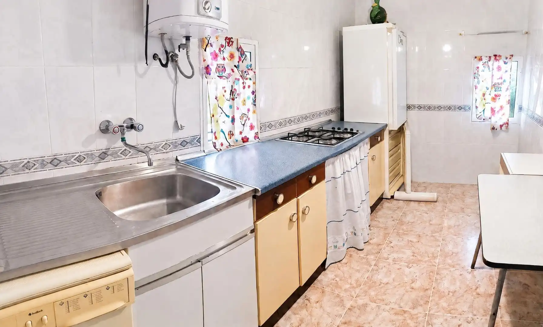 Cuina de Finca rústica en venda en Villalba de Perejil amb Jardí privat, Terrassa i Traster