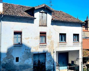 Exterior view of Single-family semi-detached for sale in Cangas del Narcea