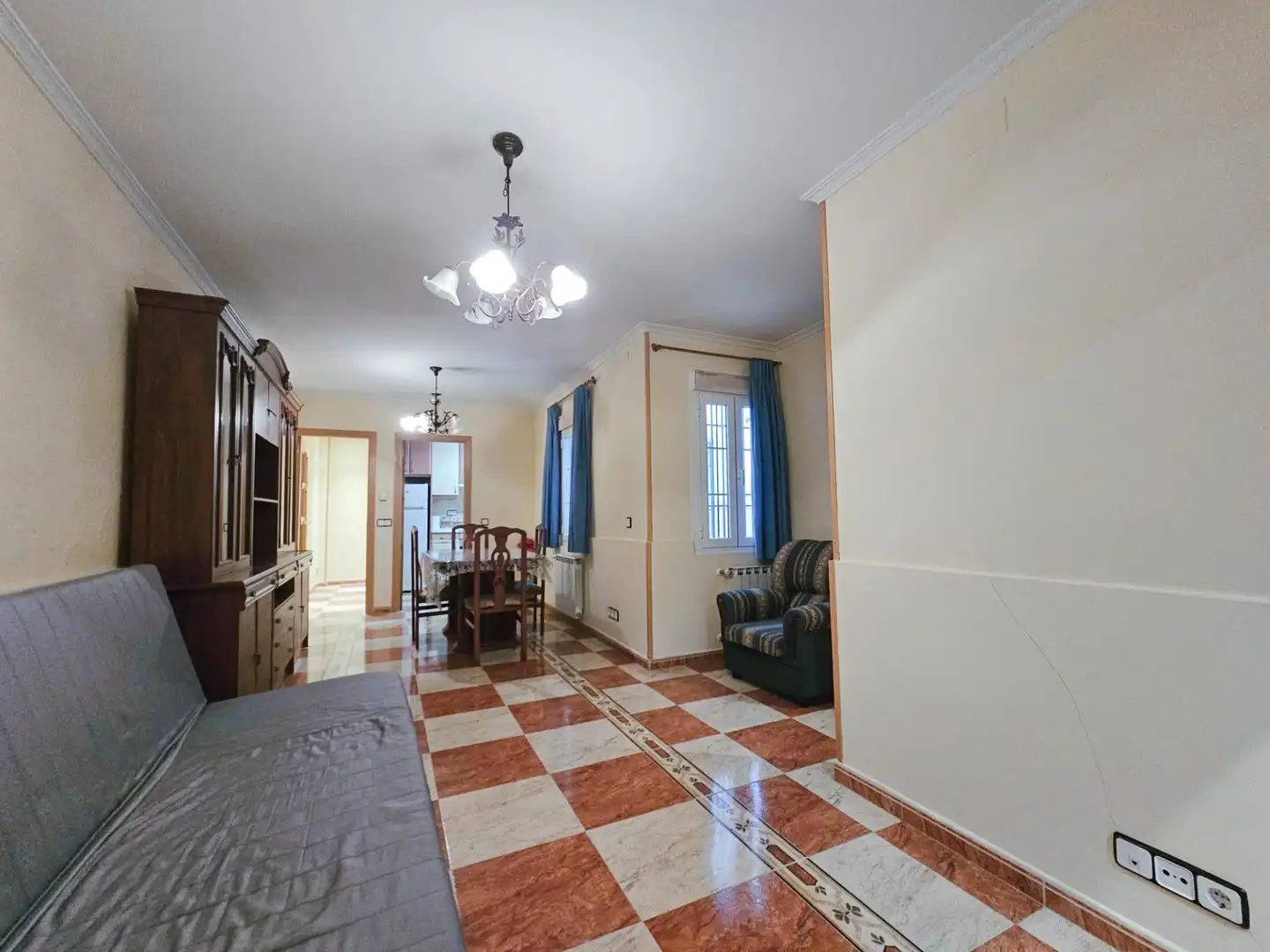 Ground floor for sale in Madrid