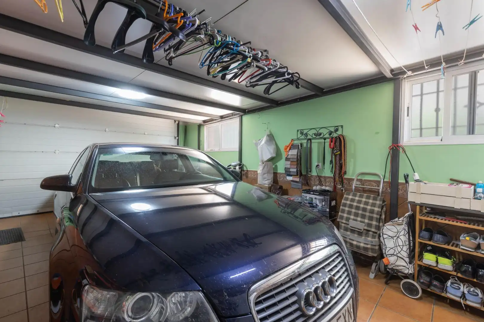 Parking of Houses for sale in Granada  with Air Conditioner, Heating and Storage room