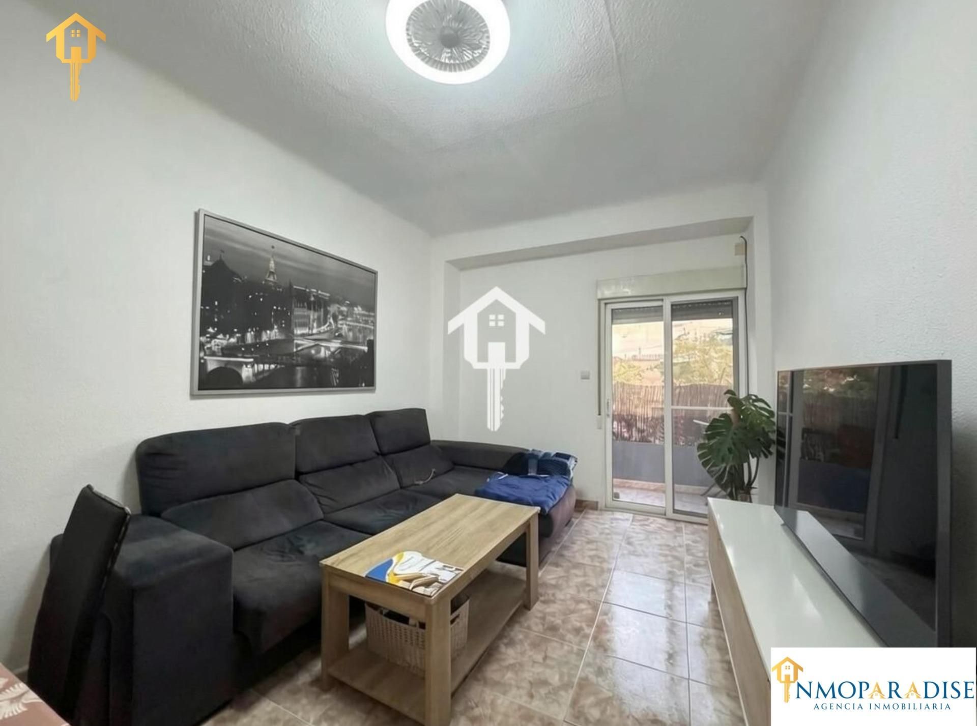 Living room of Flat for sale in Alicante / Alacant  with Furnished and Balcony