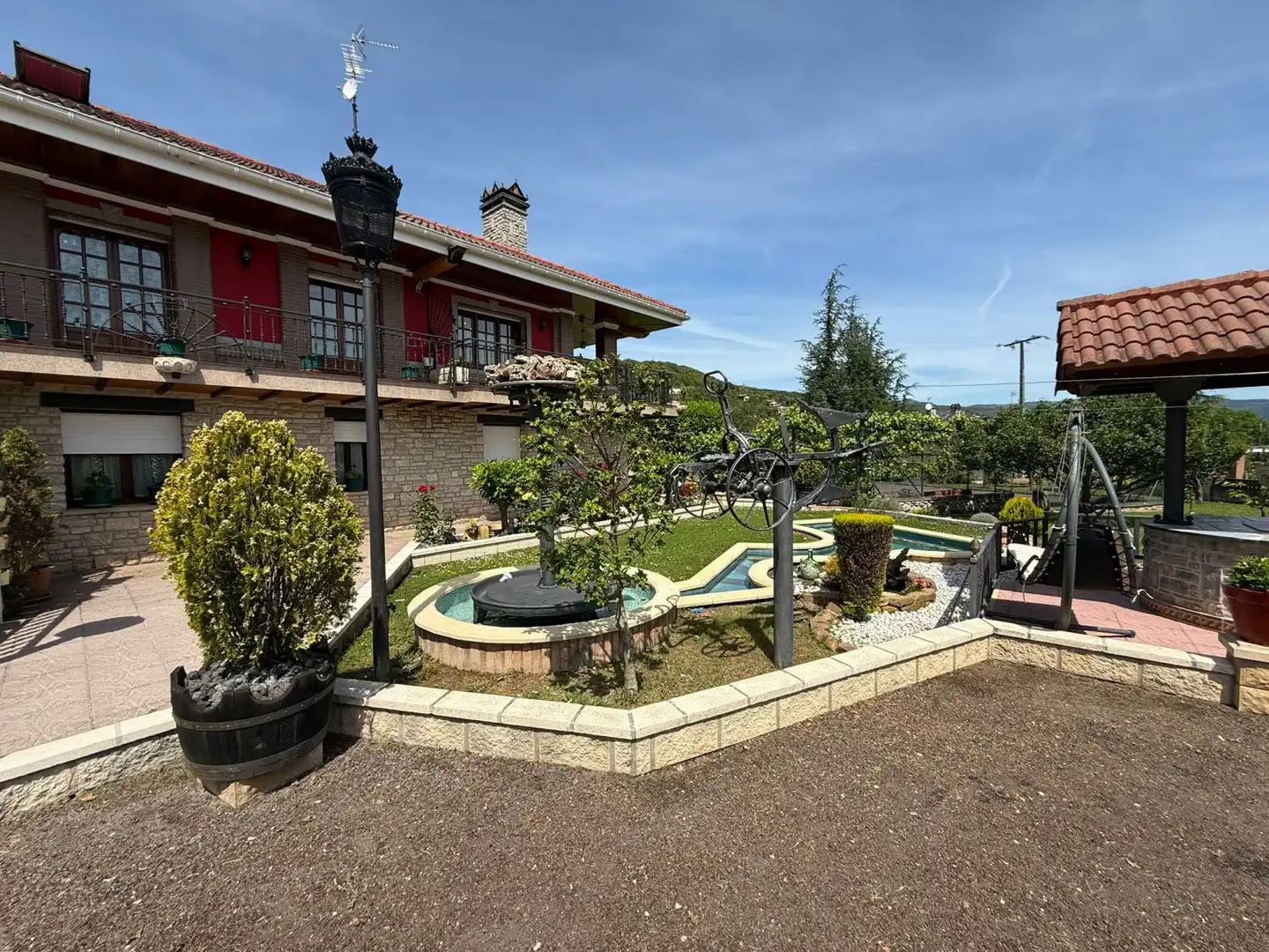 Jardín de Casa o chalet en venta en Valle de Mena con Calefacción, Terraza y Trastero
