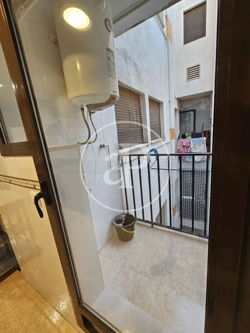 Terraza de Piso de alquiler en Sagunto / Sagunt con Amueblado, Balcón y Piscina comunitaria