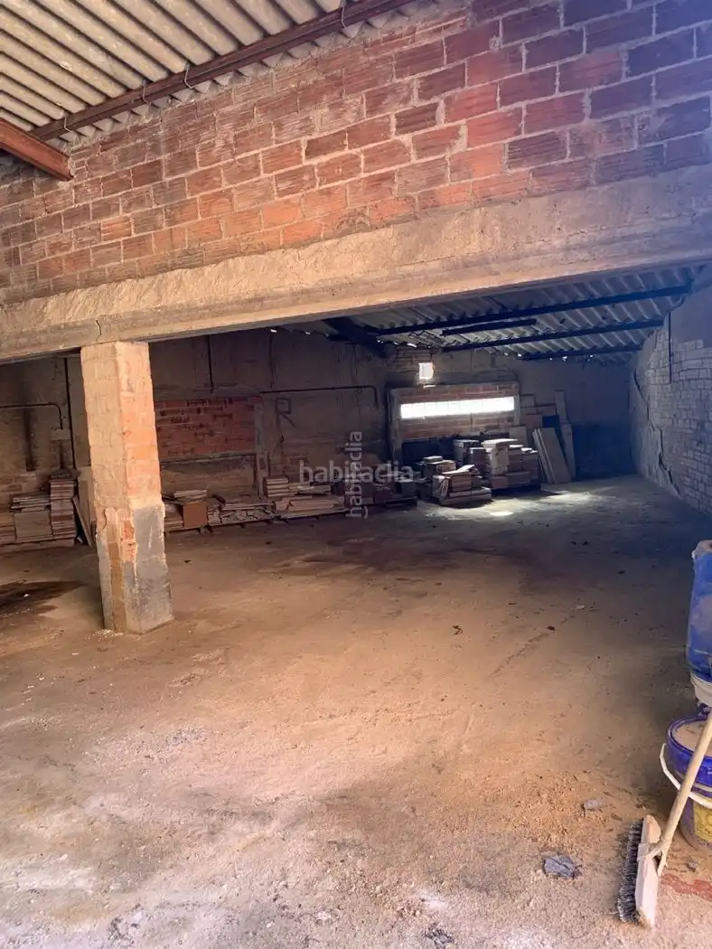 Industriegrundstück zum Verkauf in Carrer Hospital 58, imagen 3