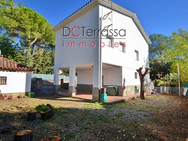 Villa con balcone in affitto a Vacarisses