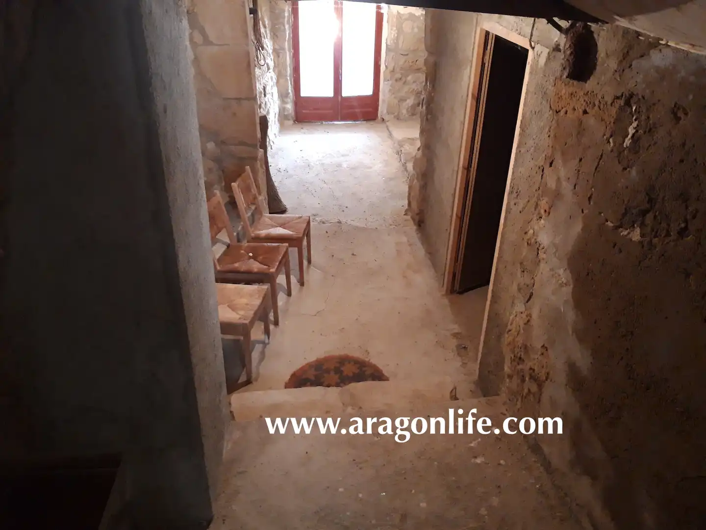 Houses for sale in Maella  with Furnished, Oven and Washing machine