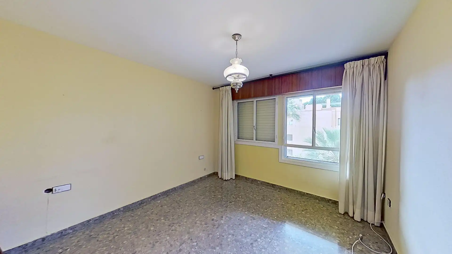 Habitación de Piso en venta en Málaga con Aire acondicionado, Trastero y Amueblado