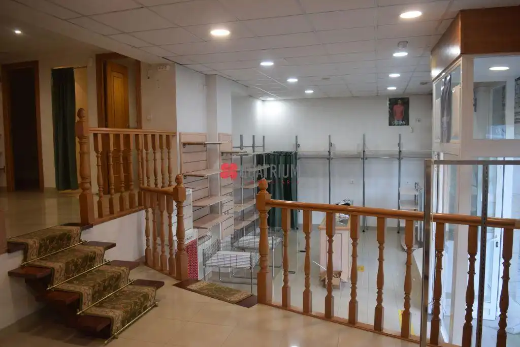 Business premises for sale in Sánchez Freire, imagen 8