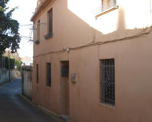 Vista exterior de Casa o xalet en venda en La Zubia