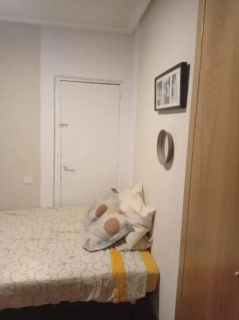 Habitación de Piso para compartir en Madrid con Parquet, Amueblado y Horno