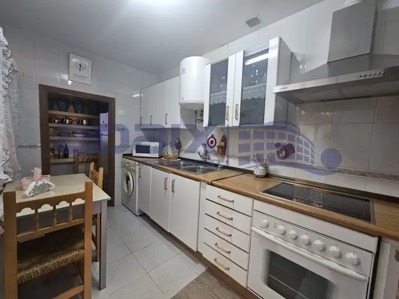 Cuina de Casa o xalet en venda en Puertollano amb Terrassa i Traster
