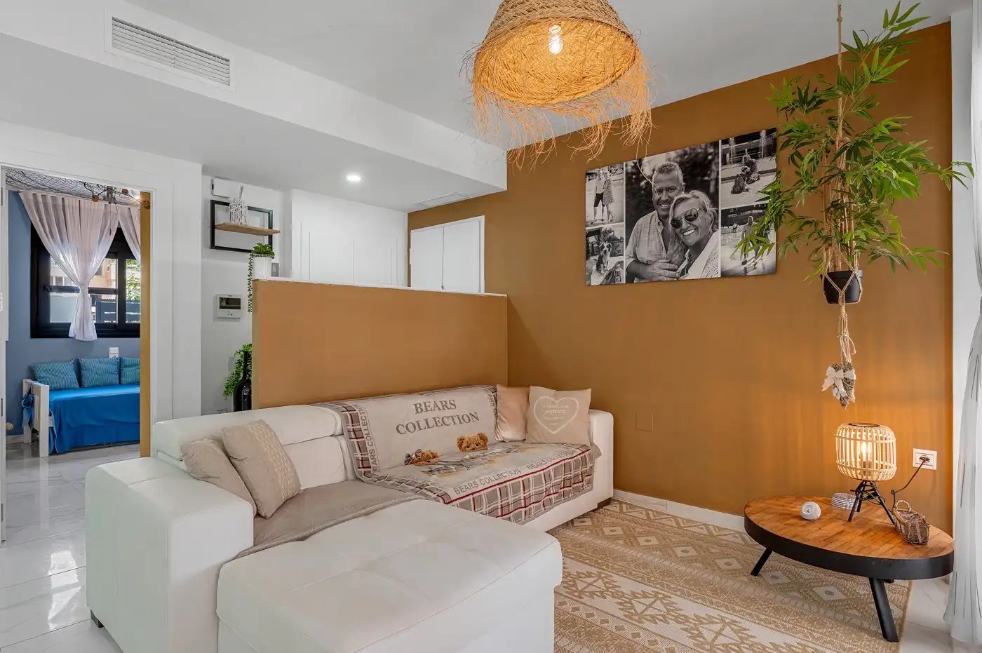 Sala d'estar de Planta baixa en venda en Guardamar del Segura amb Jardí privat, Terrassa i Traster