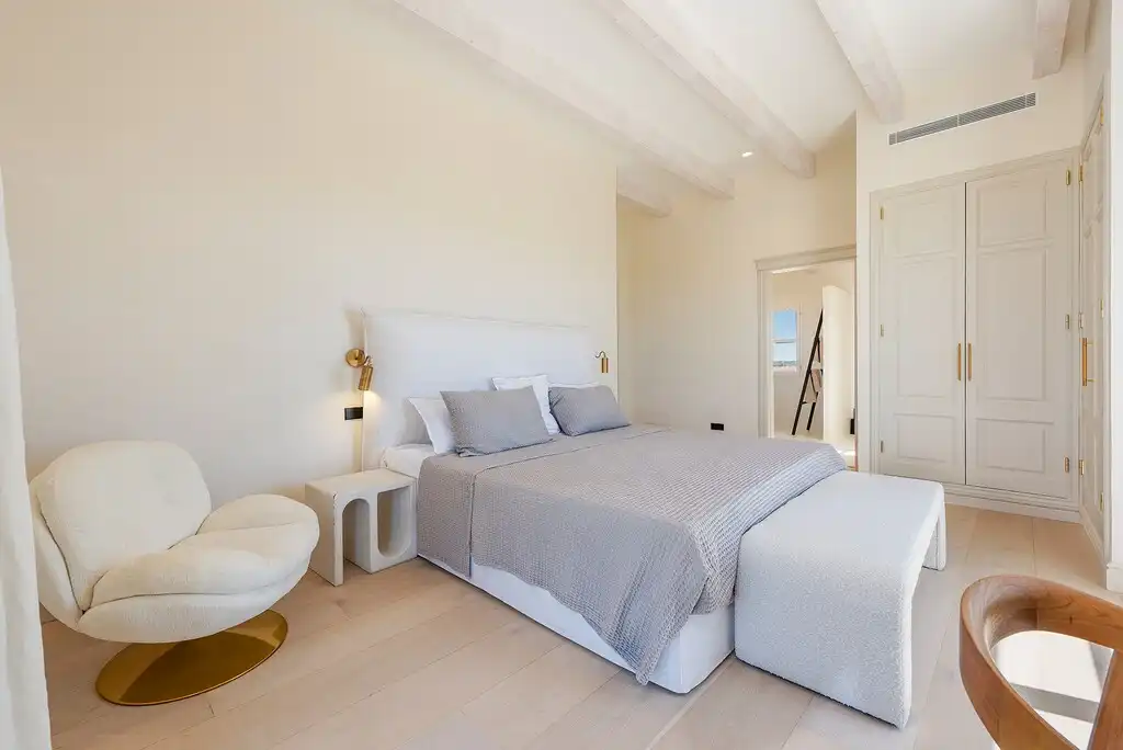 Habitación de Finca rústica en venta en Santanyí con Aire acondicionado, Calefacción y Jardín privado