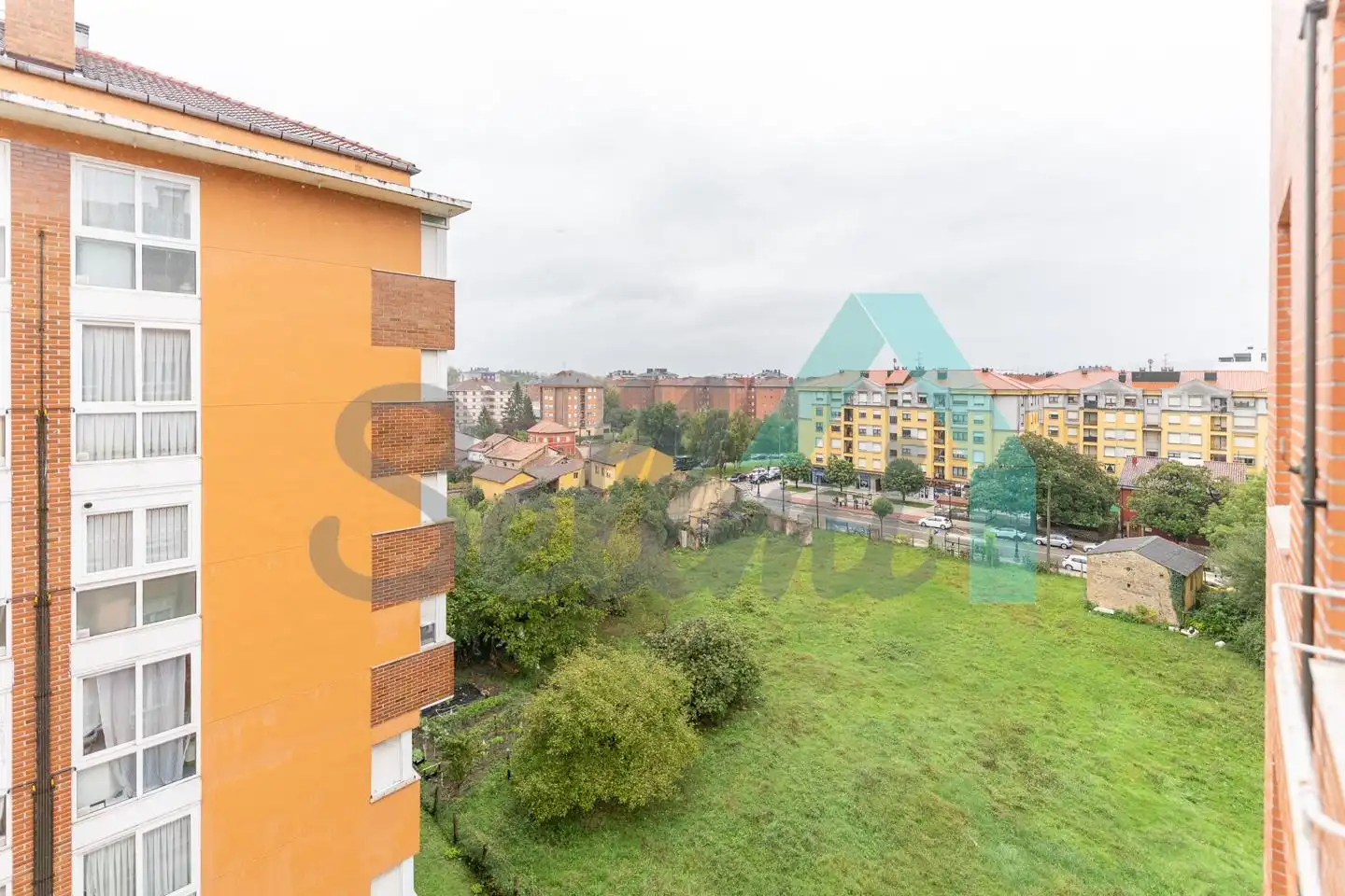 Piso con ascensor en venta en Calle Jorge Tuya, imagen 4