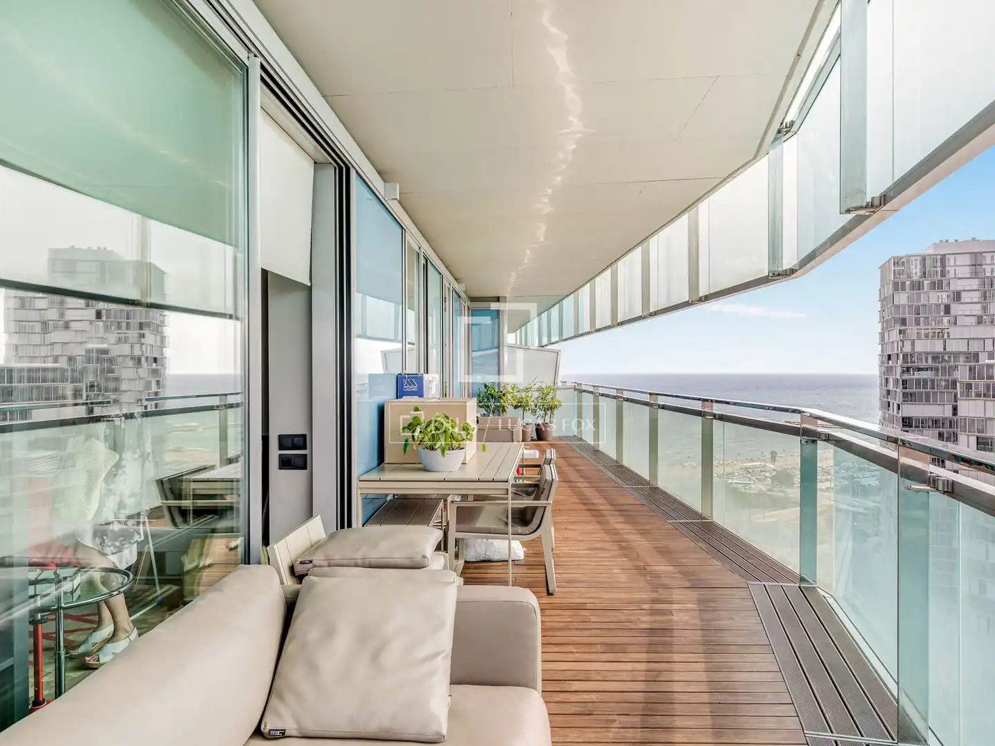 Terraza de Piso en venta en Barcelona con Aire acondicionado, Calefacción y Jardín privado