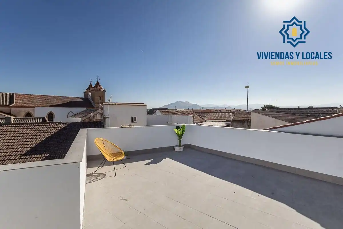 Terrassa de Casa adosada en venda en Chauchina amb Terrassa i Balcó