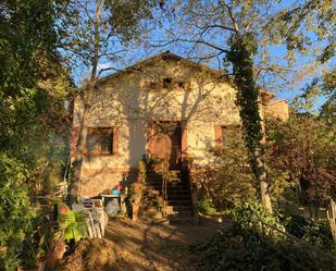 Vista exterior de Casa o xalet en venda en Palau-solità i Plegamans amb Jardí privat