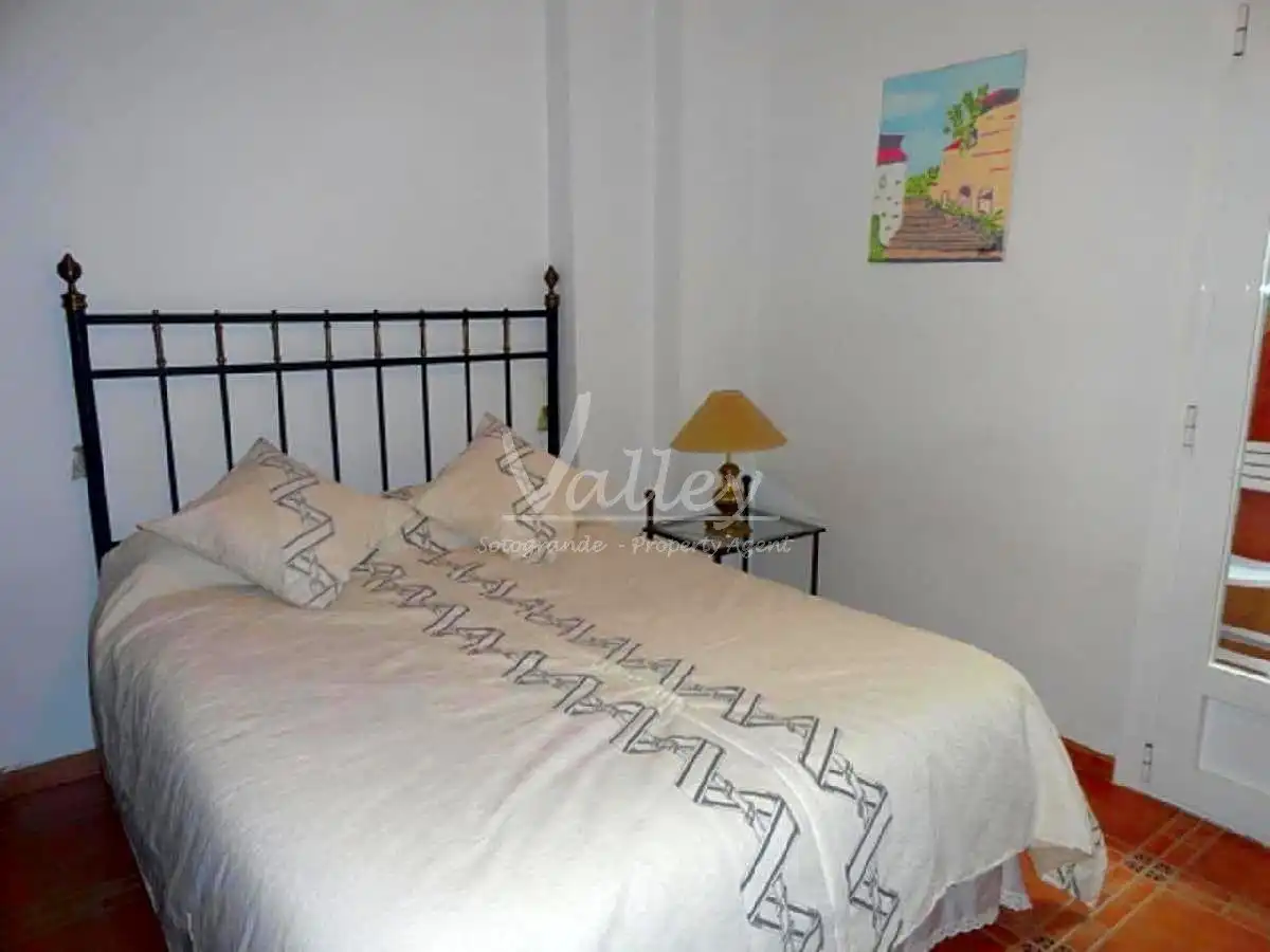 Habitación de Edificio en venta en Sotogrande