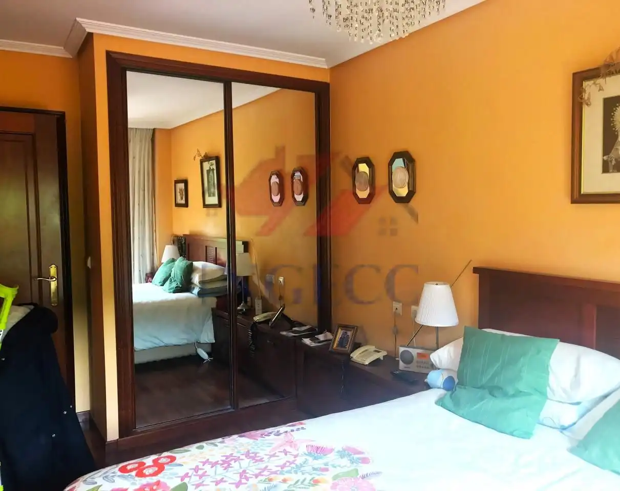 Habitación de Piso en venta en Miño con Calefacción, Parquet y Terraza