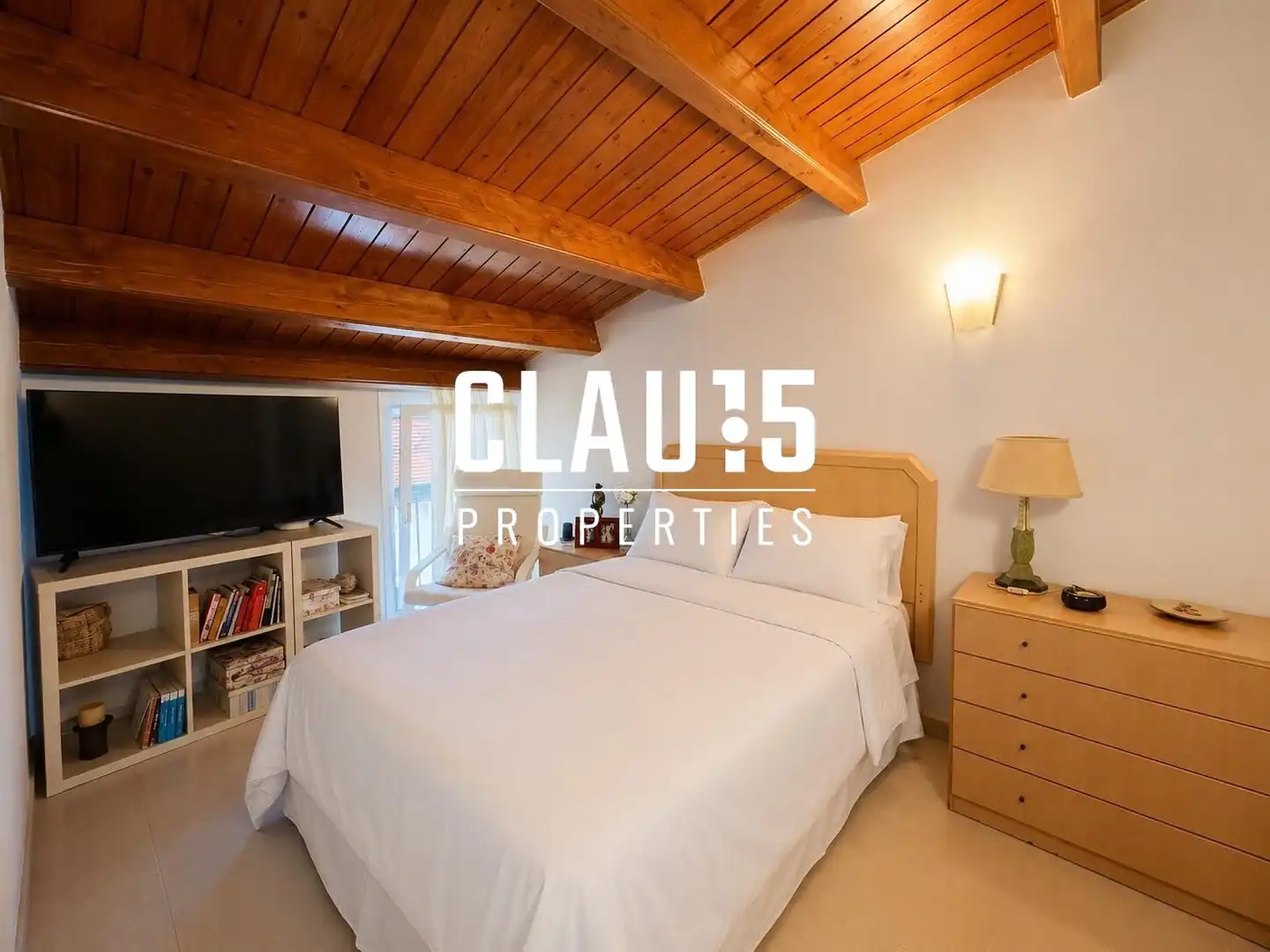 Habitación de Ático en venta en Canet de Mar con Aire acondicionado, Calefacción y Balcón