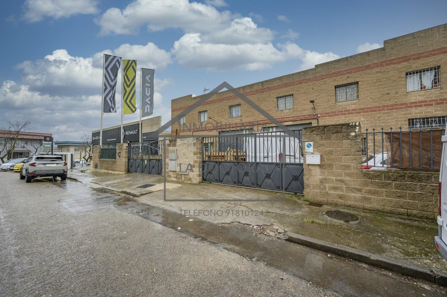 Exterior view of Industrial buildings for sale in Navalcarnero