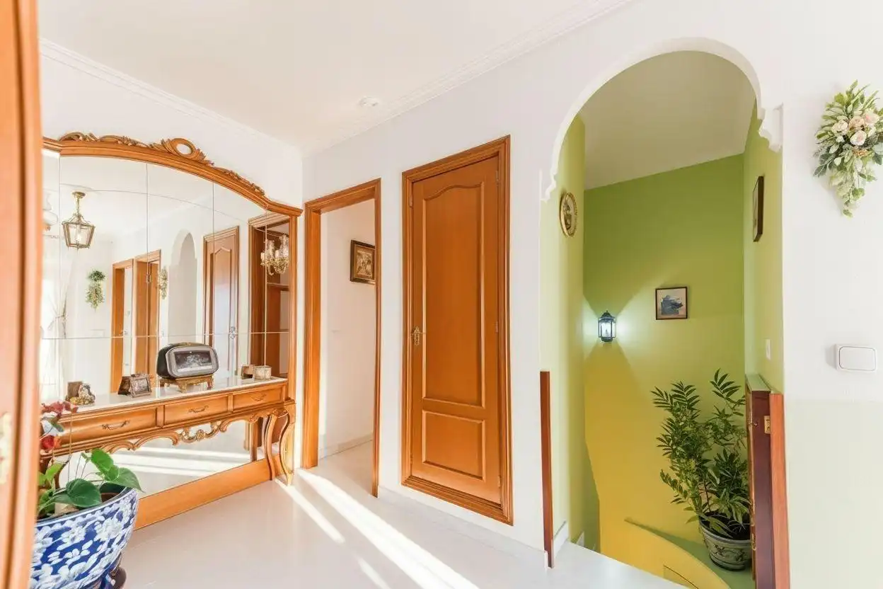 Houses for sale in Espartinas  with Air Conditioner, Private garden and Terrace