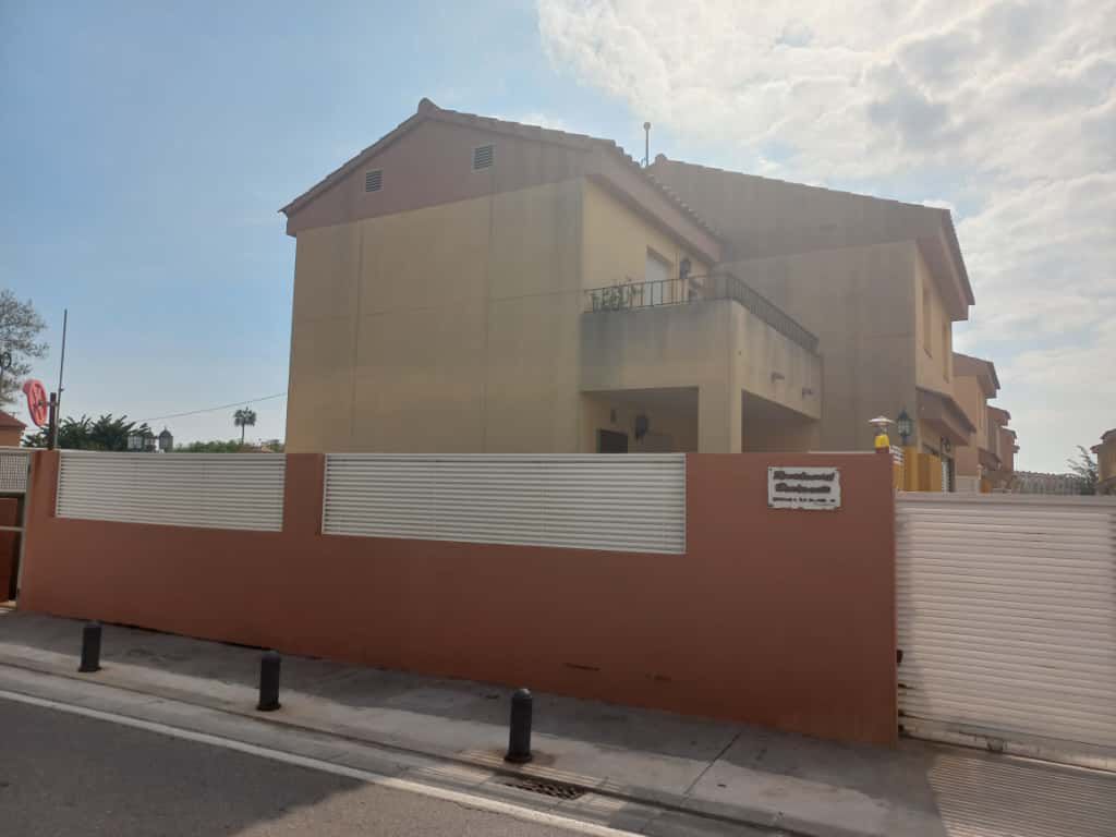 Exterior view of Single-family semi-detached for sale in Almazora / Almassora