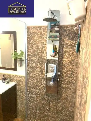 Bathroom of Flat for sale in Córdoba  with Air Conditioner, Heating and Terrace