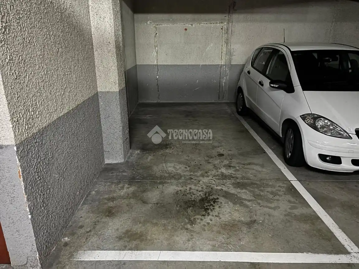 Parcheggio in vendita a Alisal - San Román, imagen 4