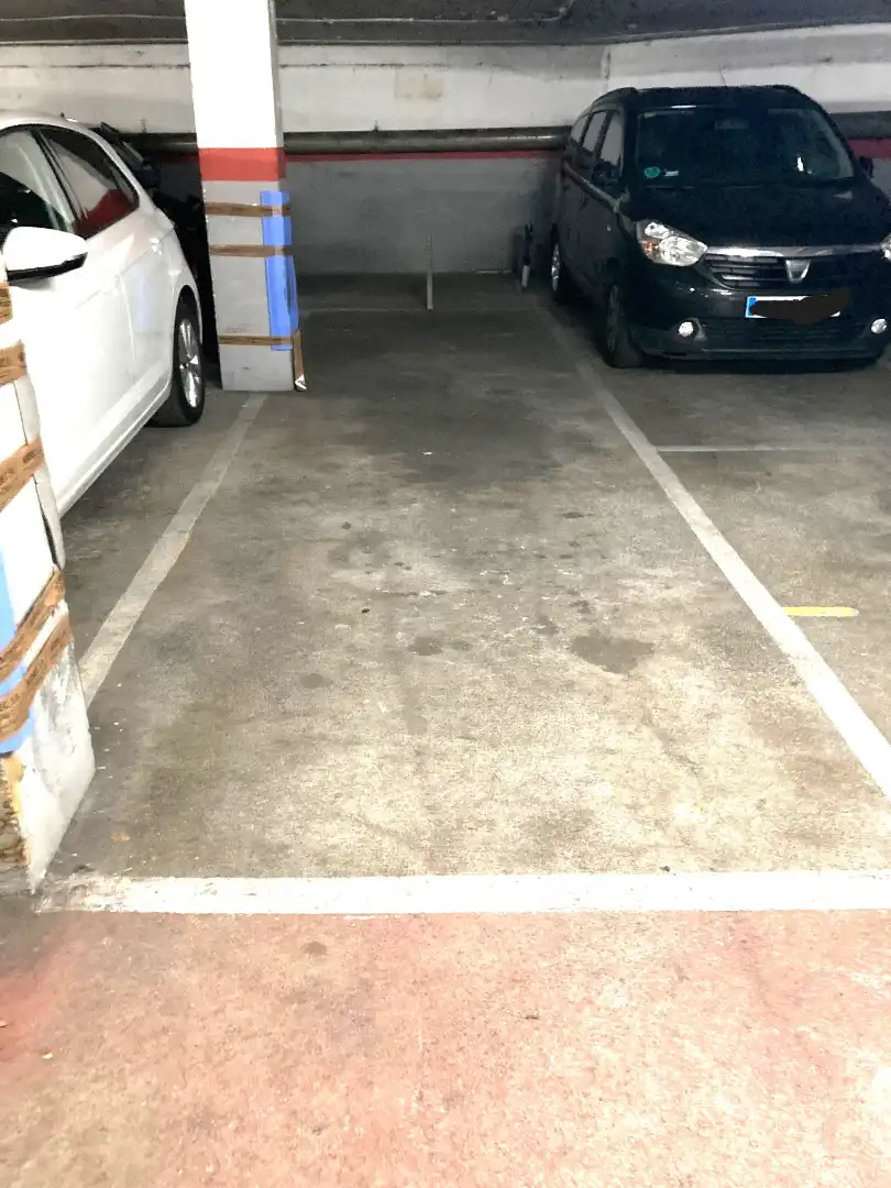Parkplatz von Garage zur Miete in L'Hospitalet de Llobregat
