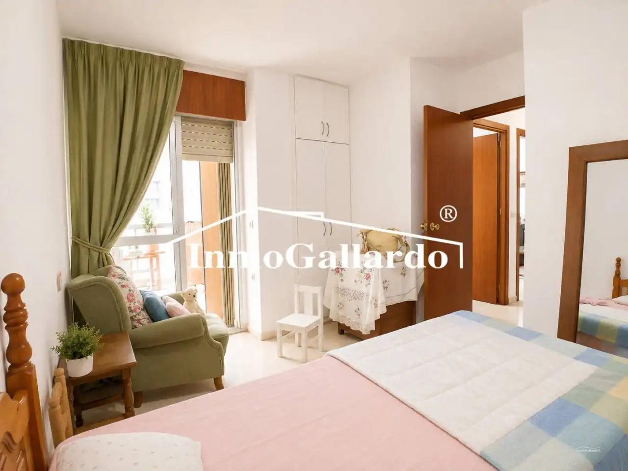 Habitación de Piso en venta en Málaga con Aire acondicionado y Terraza