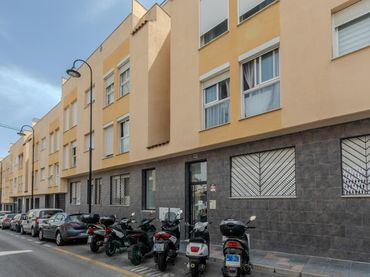 Appartement compact avec ascenseur à vendre à Las Lagunas