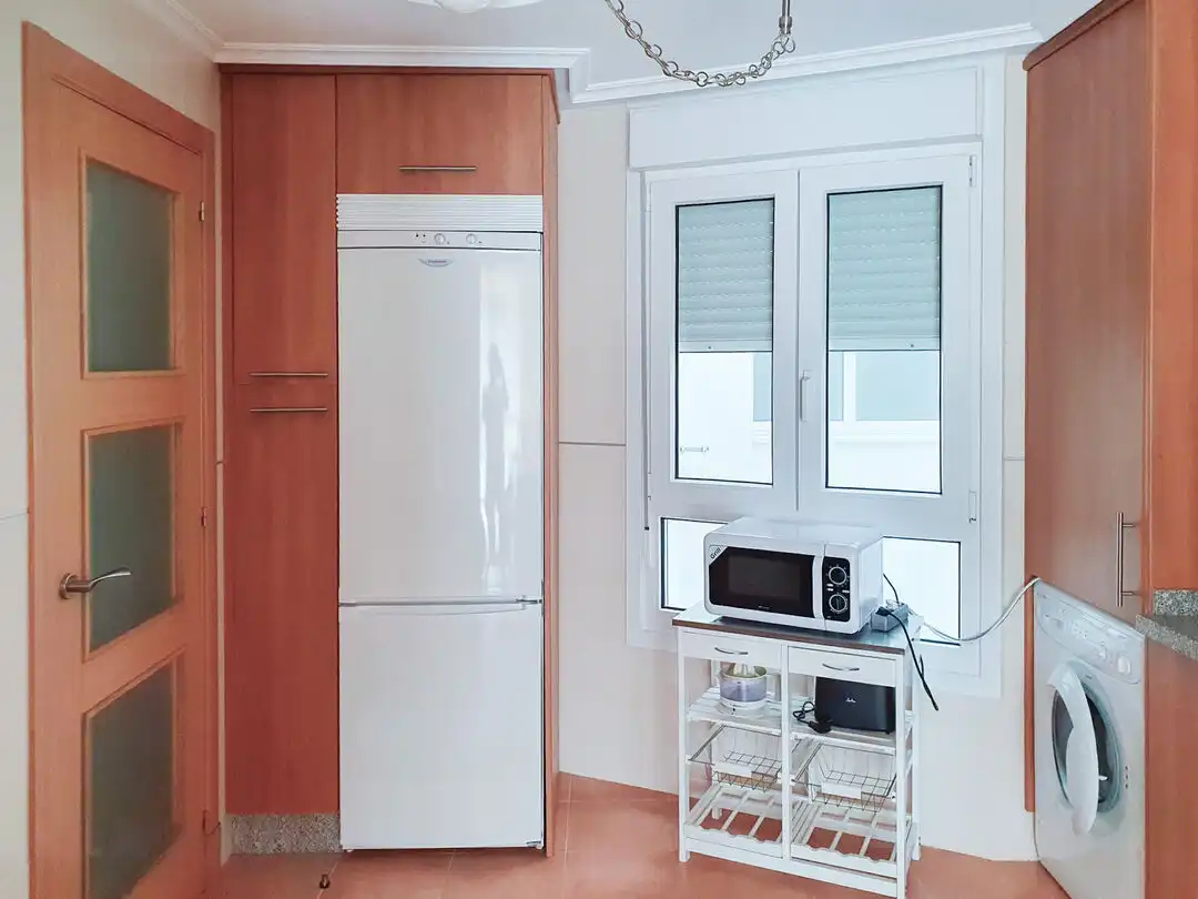 Küche von Wohnung zur Miete in Malpica de Bergantiños mit Heizung, Möbliert und Balkon