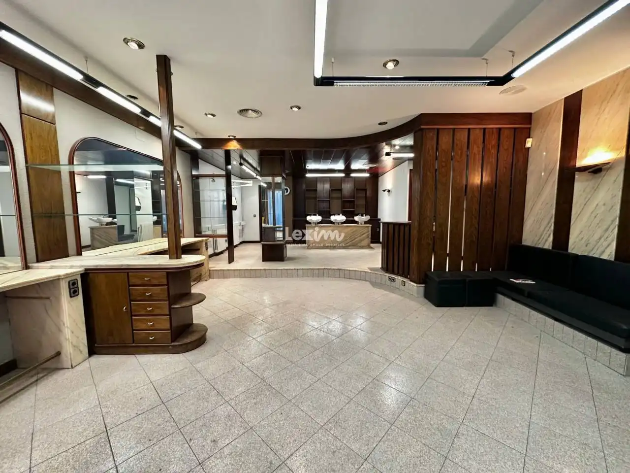 Local comercial en venda a Cintaires, imagen 7
